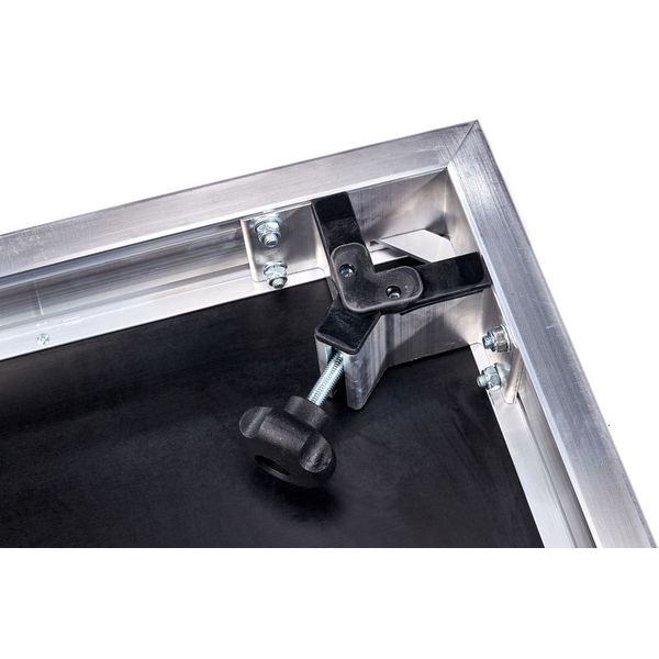 Stairville Tour Stage Triangle 1x1m ODW