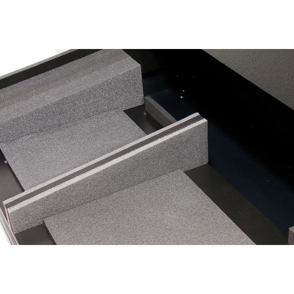 Thon GrandMA3 Command + Fader Wing