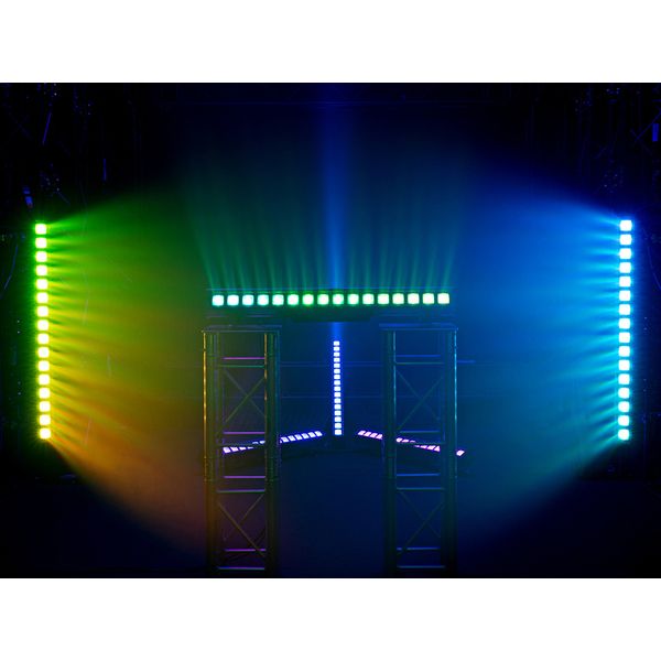 Eurolite LED IP T-PIX 16 QCL Beam Bar