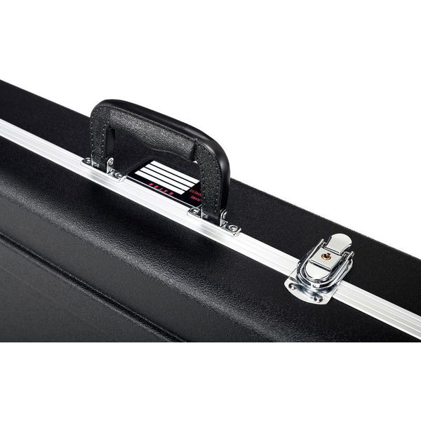 Harley Benton R-457MN WH MultiScale w/Case