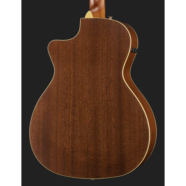 Fender Newporter Player SFG WN