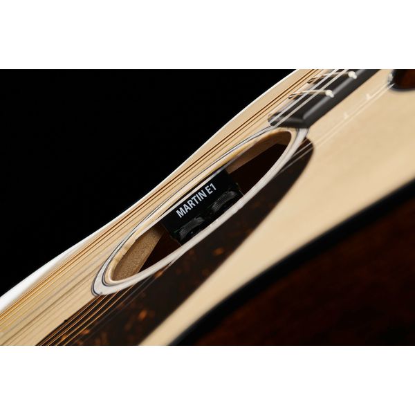Martin Guitar GPC-11E