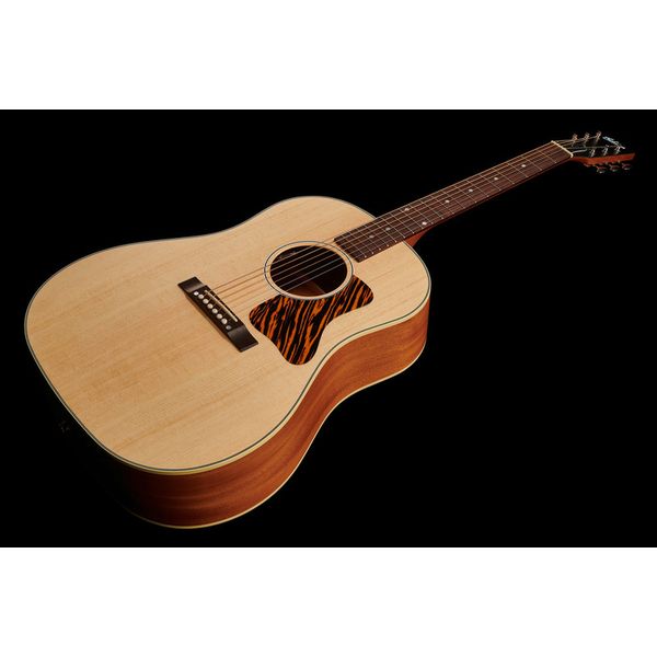 Gibson J-35 Faded 30s