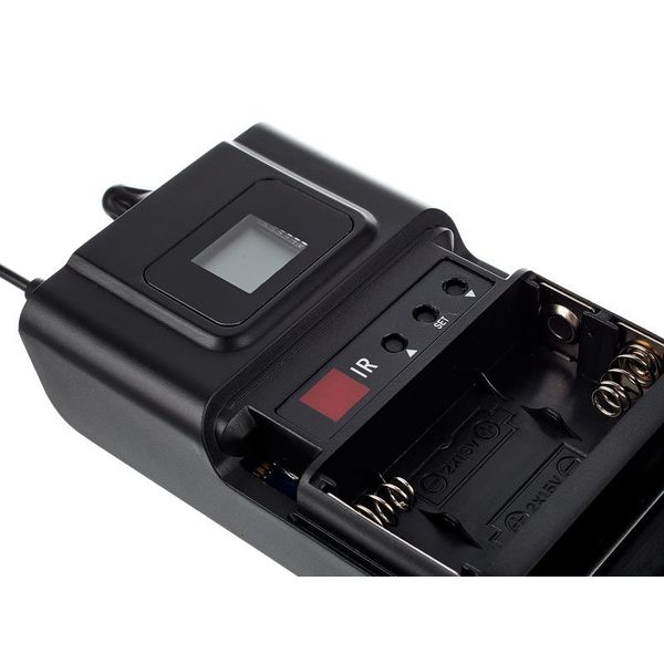 the t.bone freeU 823 HeadmiKe D Bundle