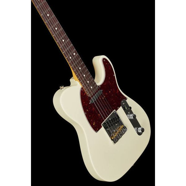 Fender AM Pro II Tele OWT