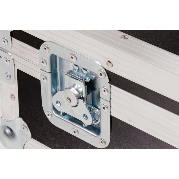 Thon Case Stairville Wild Wash 132