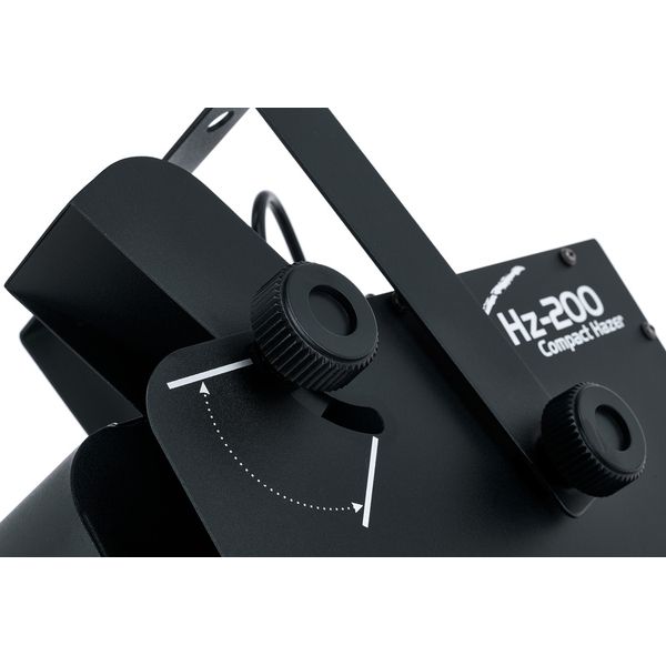 Stairville Hz-200 Compact Hazer DM Bundle