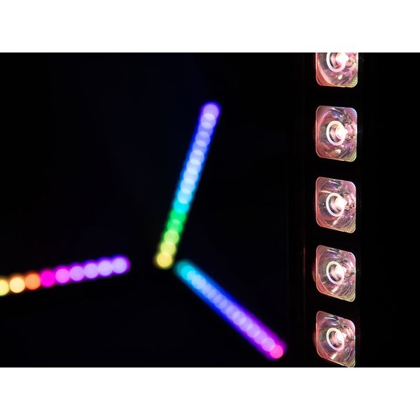 Eurolite LED IP T-PIX 16 QCL Beam Bar