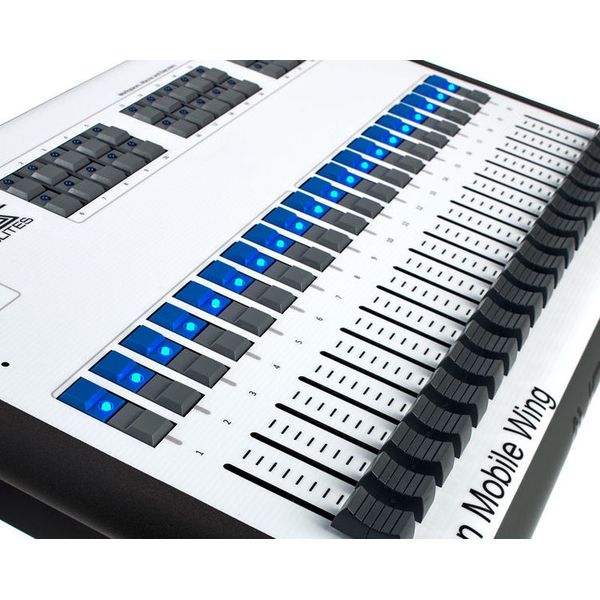 Avolites Titan Mobile Wing