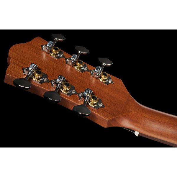 Guild M-240E Troubadour Westerly