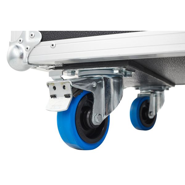 Eurolite LED TMH-X4 Zoom Wash Tour Pack