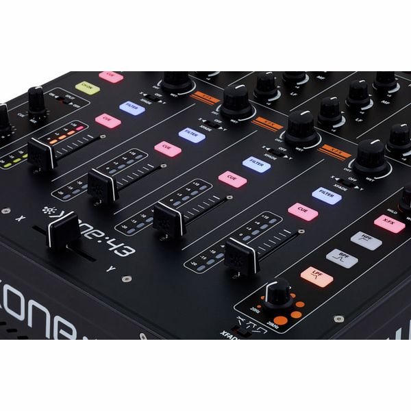 Allen & Heath Xone 43