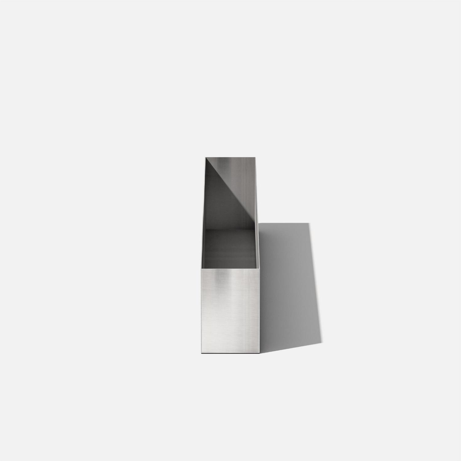 Veradek Geo Series Tall Rectangular Planter, Stainless Steel, 32′′x4′′x6′′, Lightweight & Durable