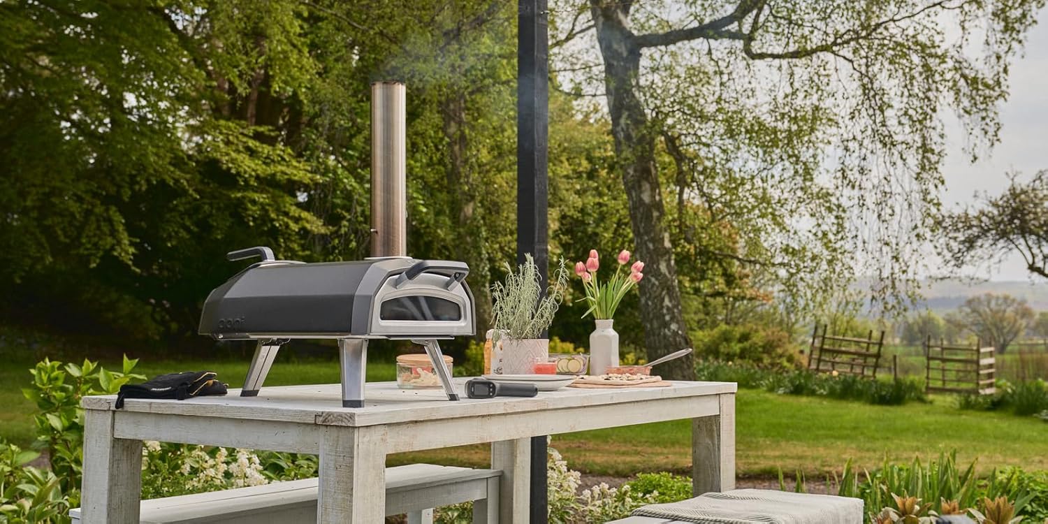 Ooni Karu 12 Multi-Fuel Outdoor Pizza Oven – 12 Inch Pizzas in 60 Seconds - Portable Wood and Gas Fired Pizza Oven with Pizza Stone, Dual Fuel Ooni Pizza Oven