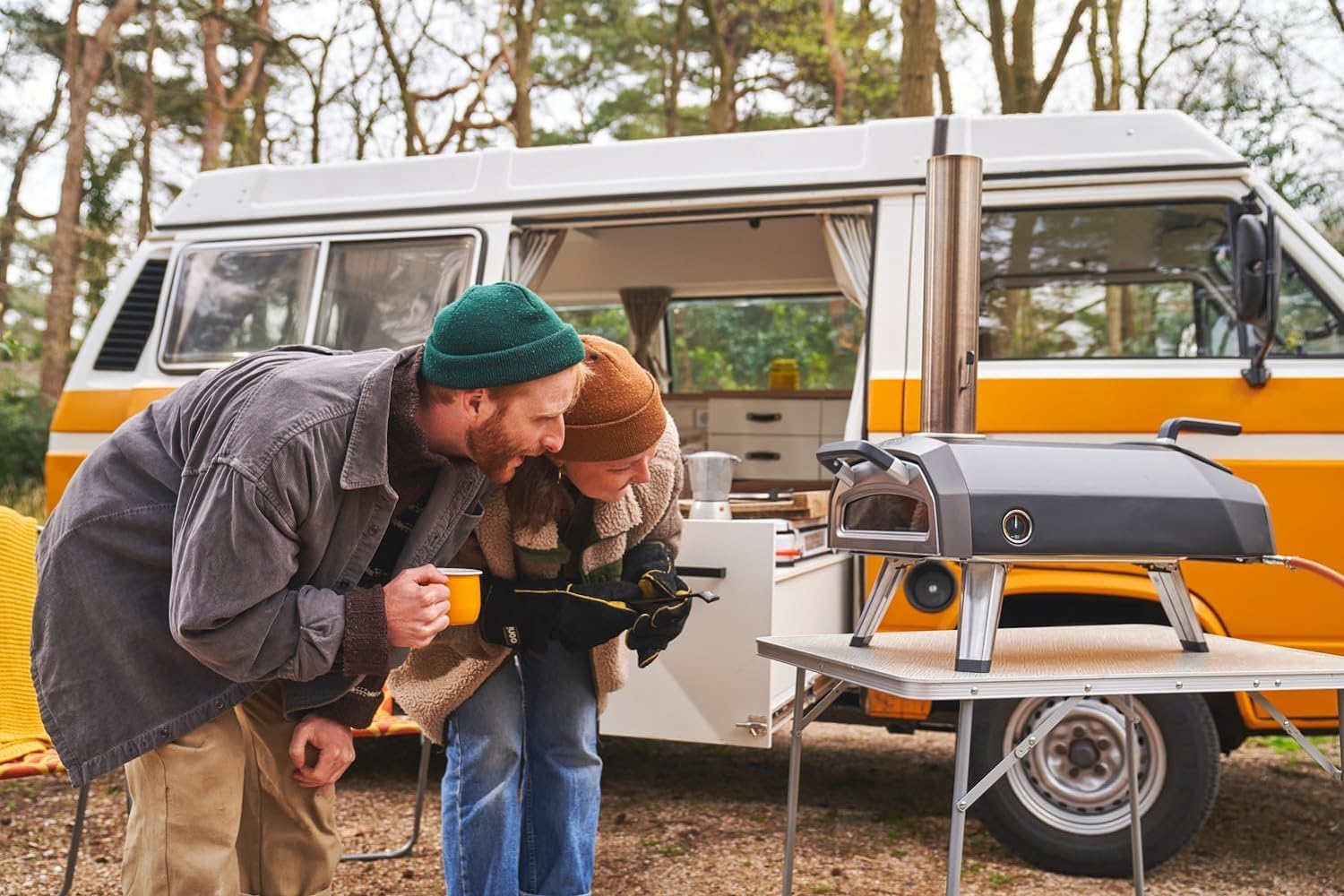 Ooni Karu 12 Multi-Fuel Outdoor Pizza Oven – 12 Inch Pizzas in 60 Seconds - Portable Wood and Gas Fired Pizza Oven with Pizza Stone, Dual Fuel Ooni Pizza Oven