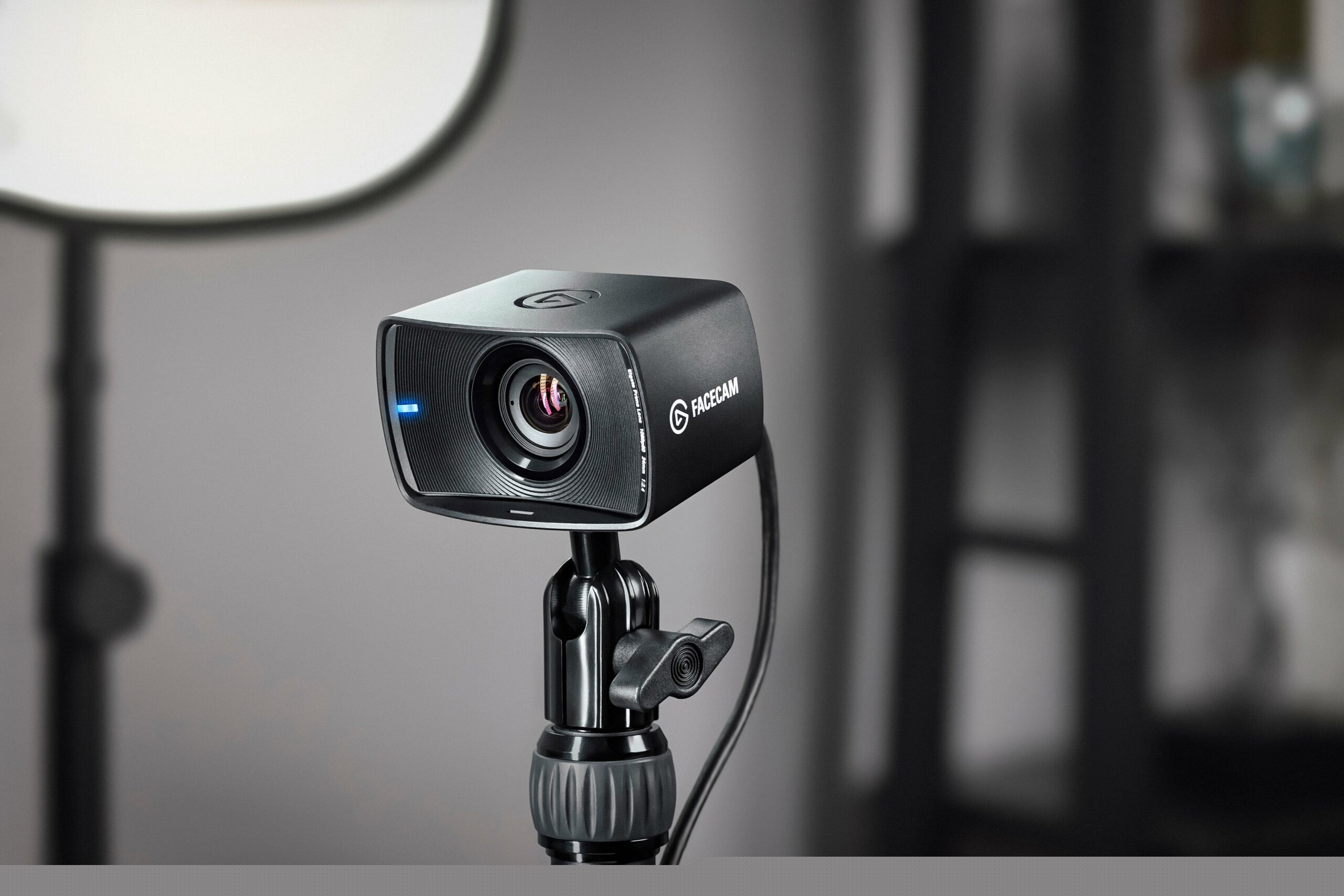 Elgato Facecam Full HD 1080 Webcam for Conferencing, Gaming & Streaming – Black