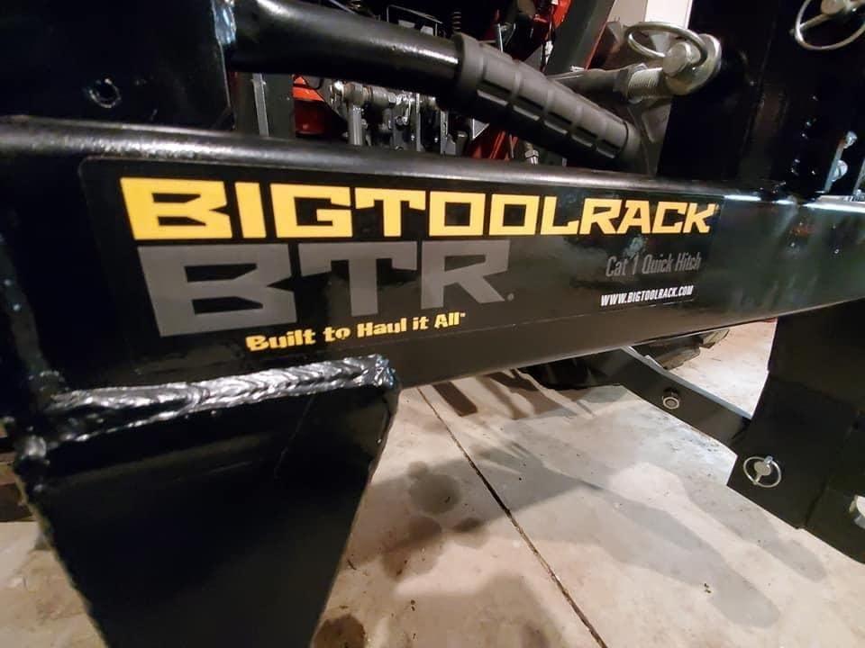 Bigtoolrack 3 Point Quick Hitch for Category 1 Implements, Adjustable Lift Arms, Includes Attaching Pins