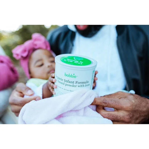 Bobbie Organic Infant Formula Powder, 24oz – USDA Certified, Non-GMO, EU-Style, Iron & DHA Enriched