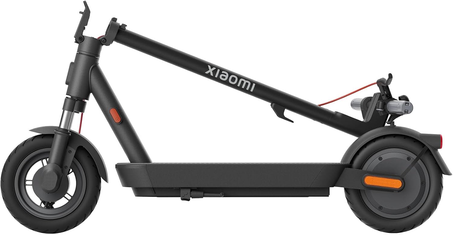 Xiaomi E-Scooter with German Road Legal (Max 20 km/h, Up to 70 km Range & 25 Percent Incline, Pneumatic Tyres, Dual Brakes, Display, Aluminium Body, App)