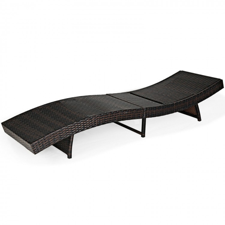 Patio Folding Chaise Lounge with 5 Adjustable Levels and Cushion