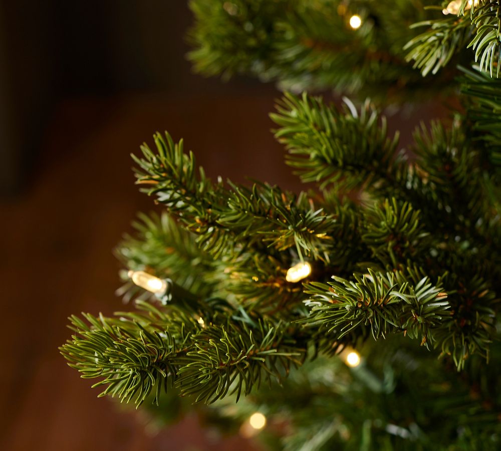 Balsam Hill Tree Classics Lakeshore Spruce Pre-Lit Faux Christmas Tree, LED, 6.5ft/7.5ft, Indoor