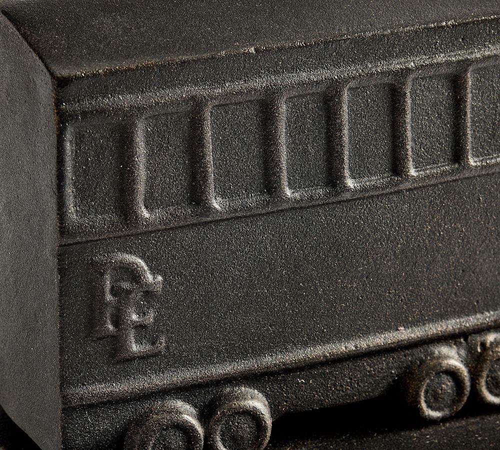 The Polar ExpressTM Aluminum Stocking Holder with Powder-Coated Finish