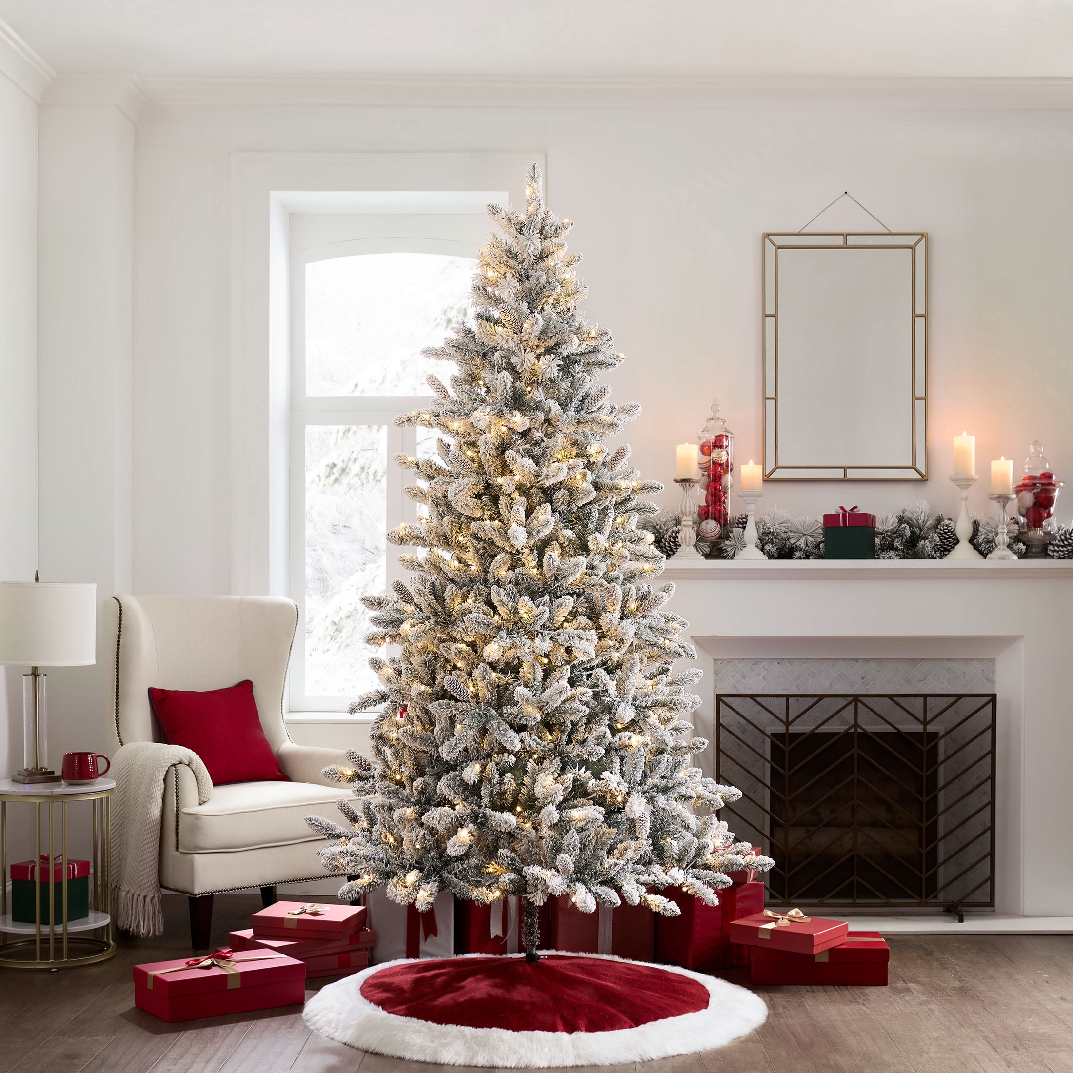 My Texas House 7.5ft Flocked Birmingham Fir Artificial Christmas Tree with 400 LED Lights