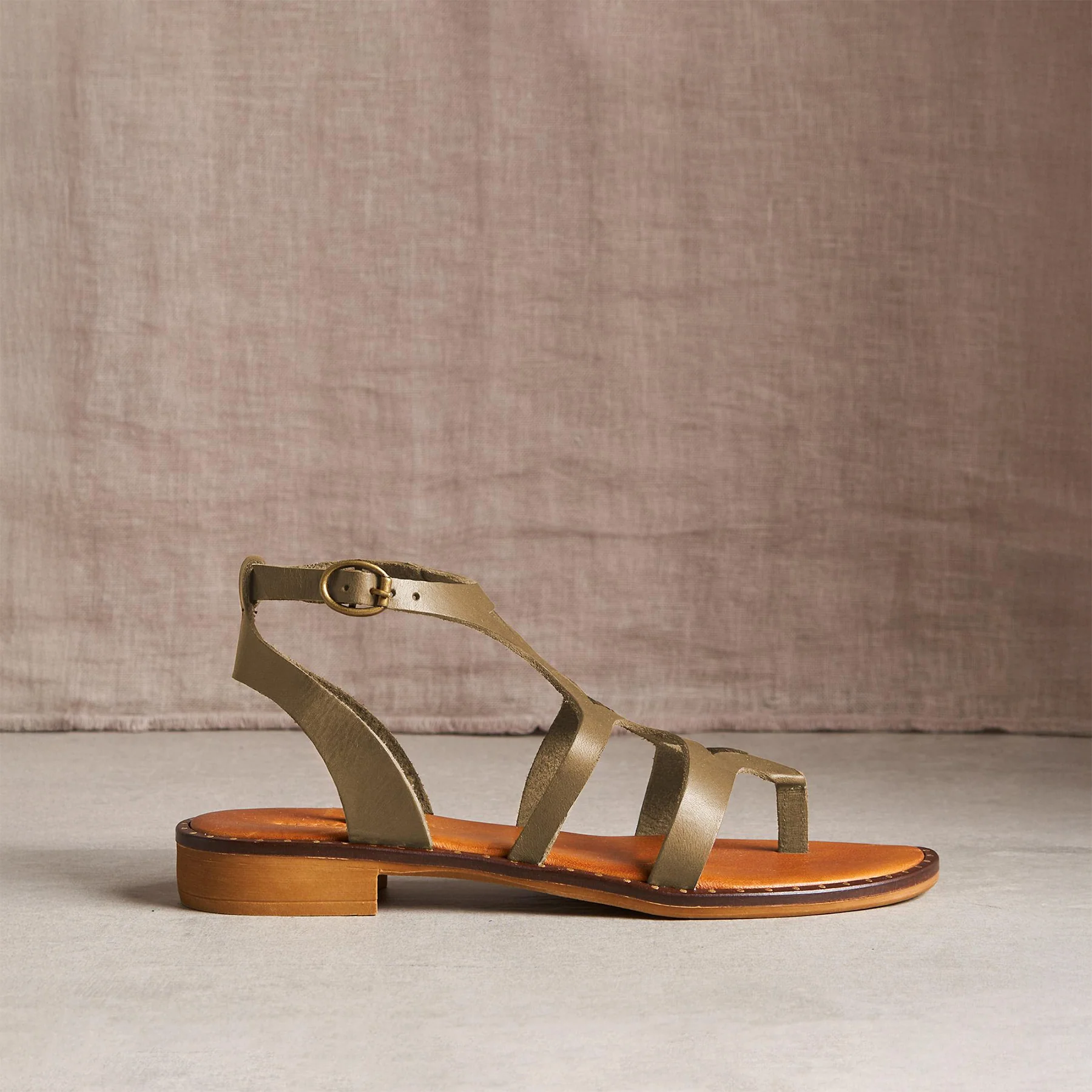 Courtyard Sandals