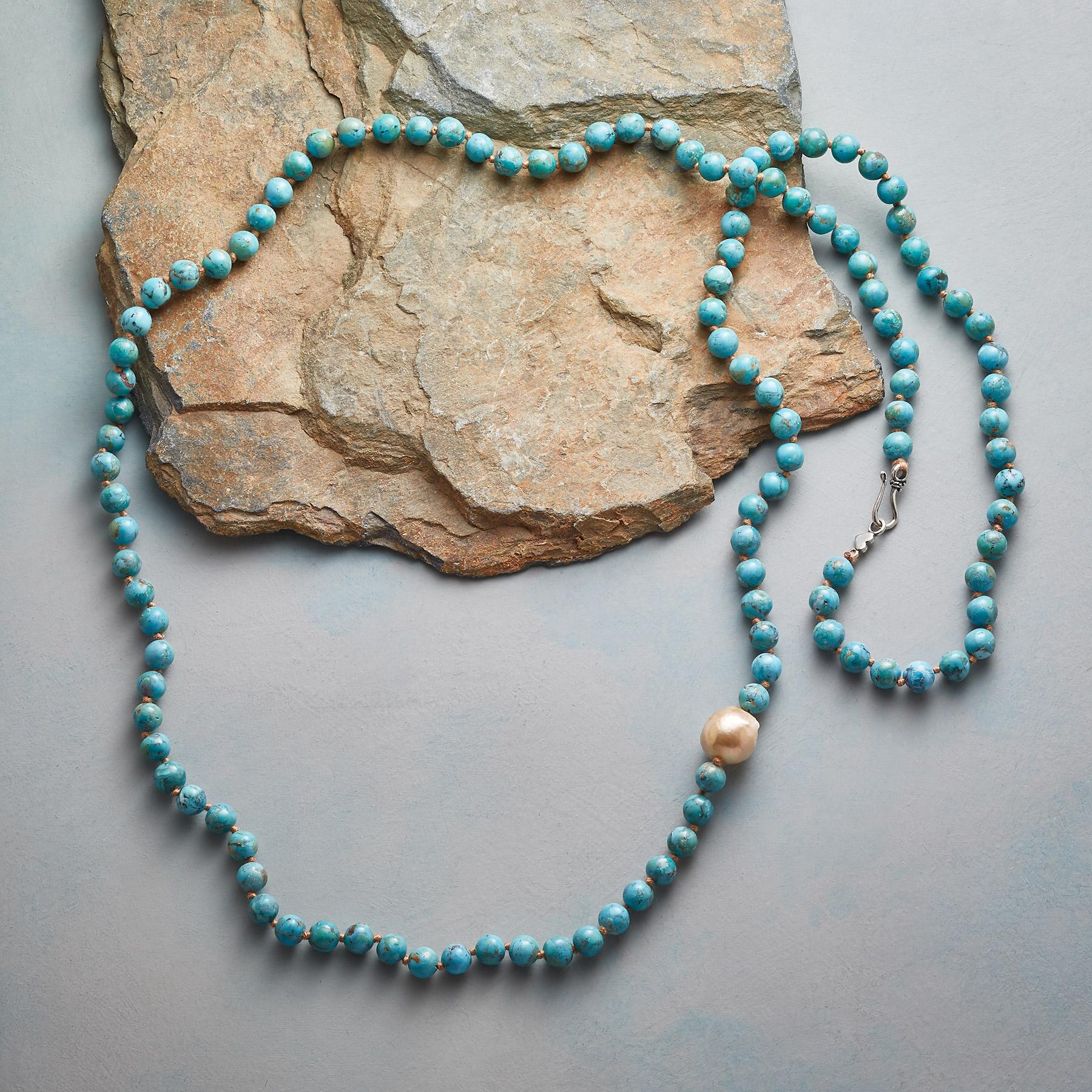 Horizon Line Necklace
