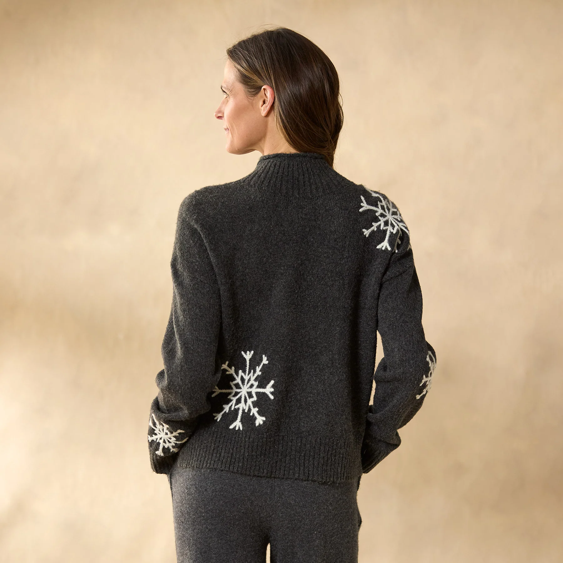 Sweet Snowflake Sweater, Petite