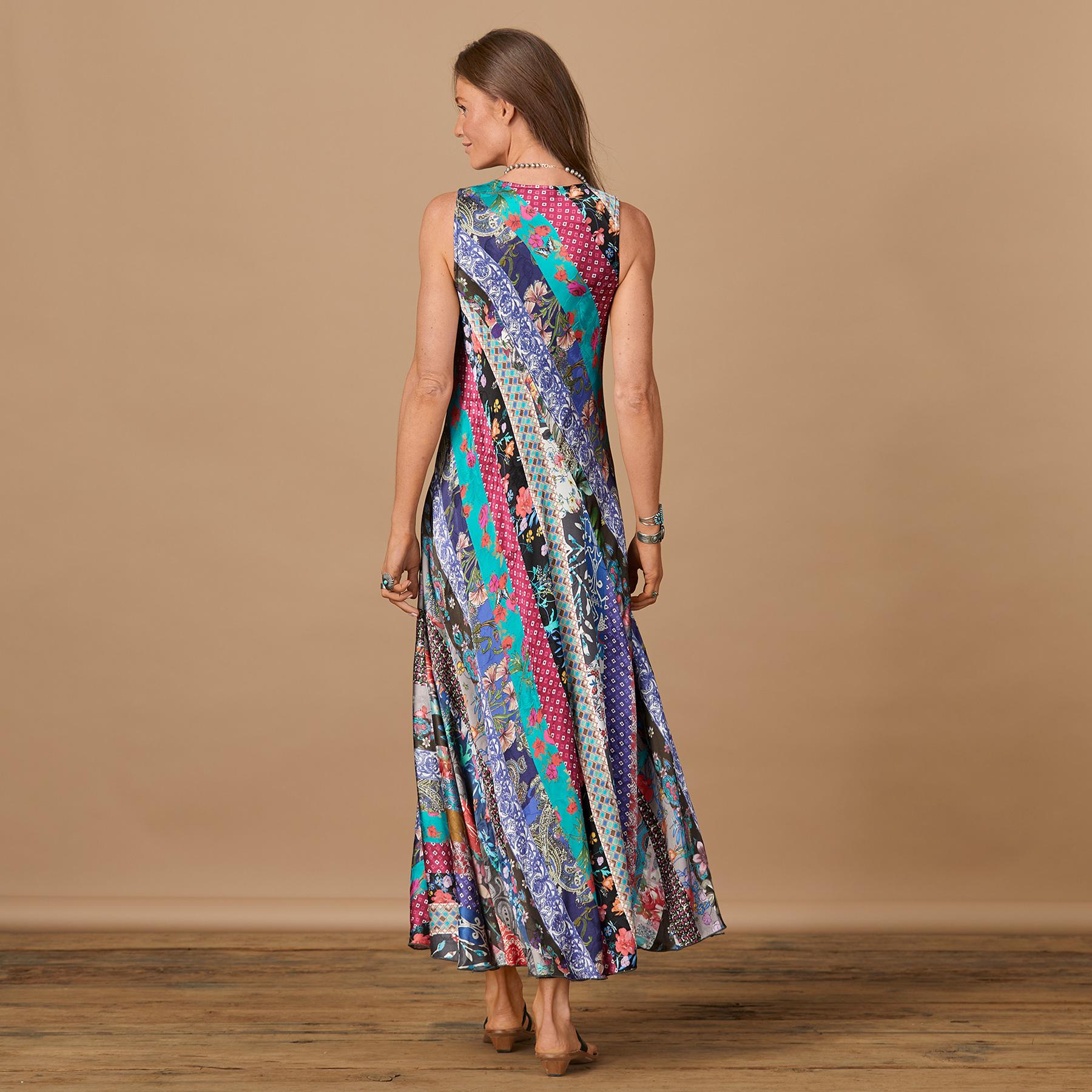 Venus Beauty Dress, Petite