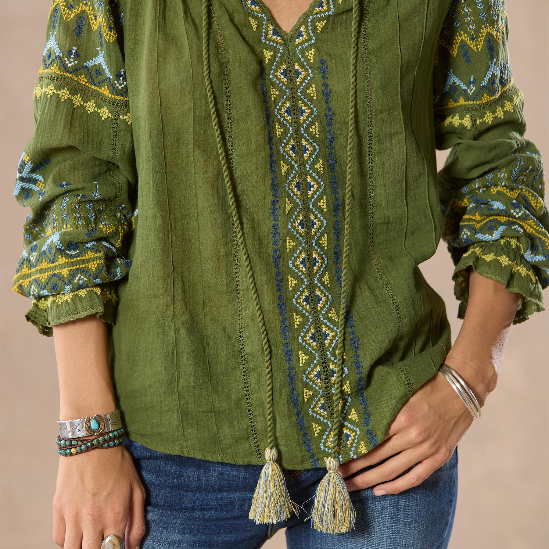 Totora Embroidered Top