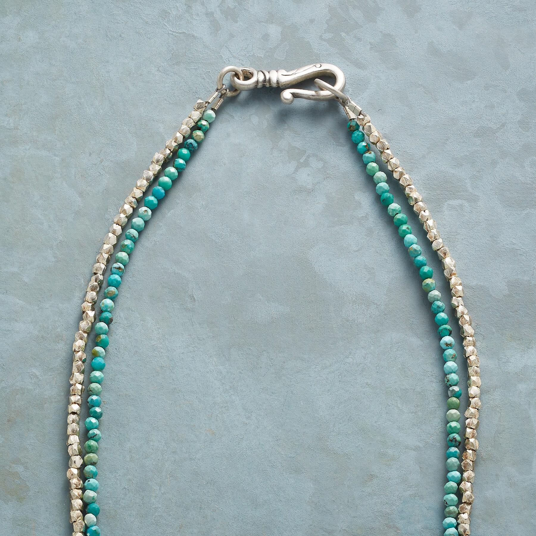 Daisy Droplet Necklace