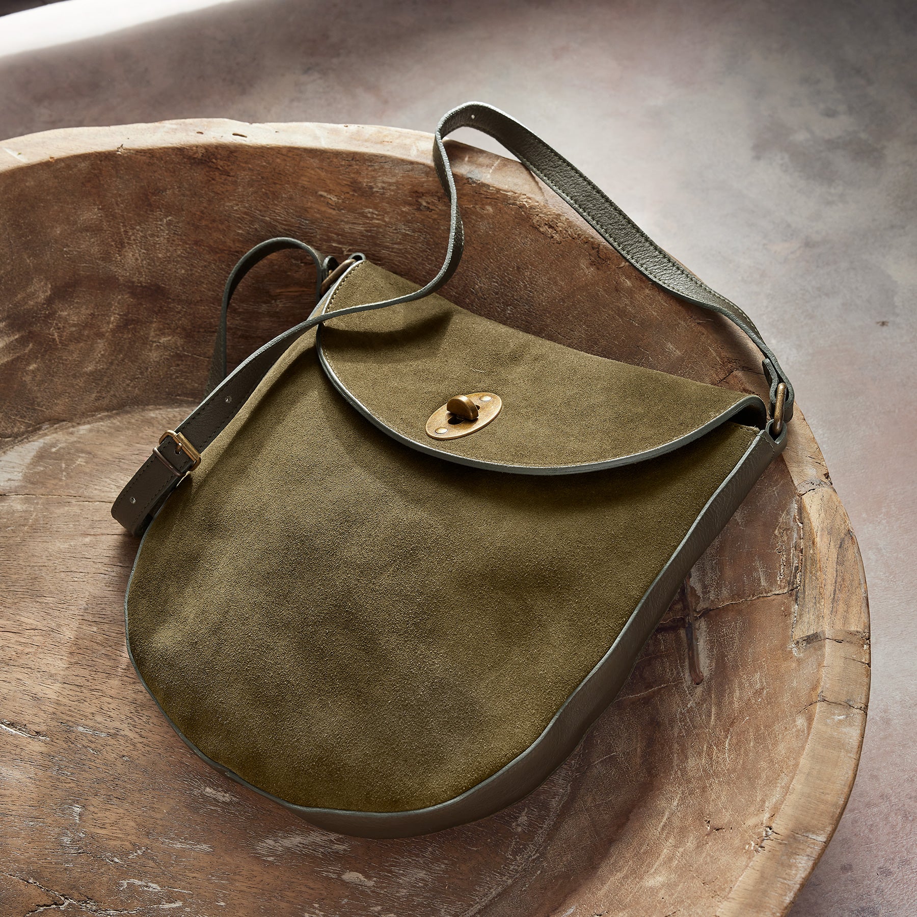 Aruma Saddle Bag
