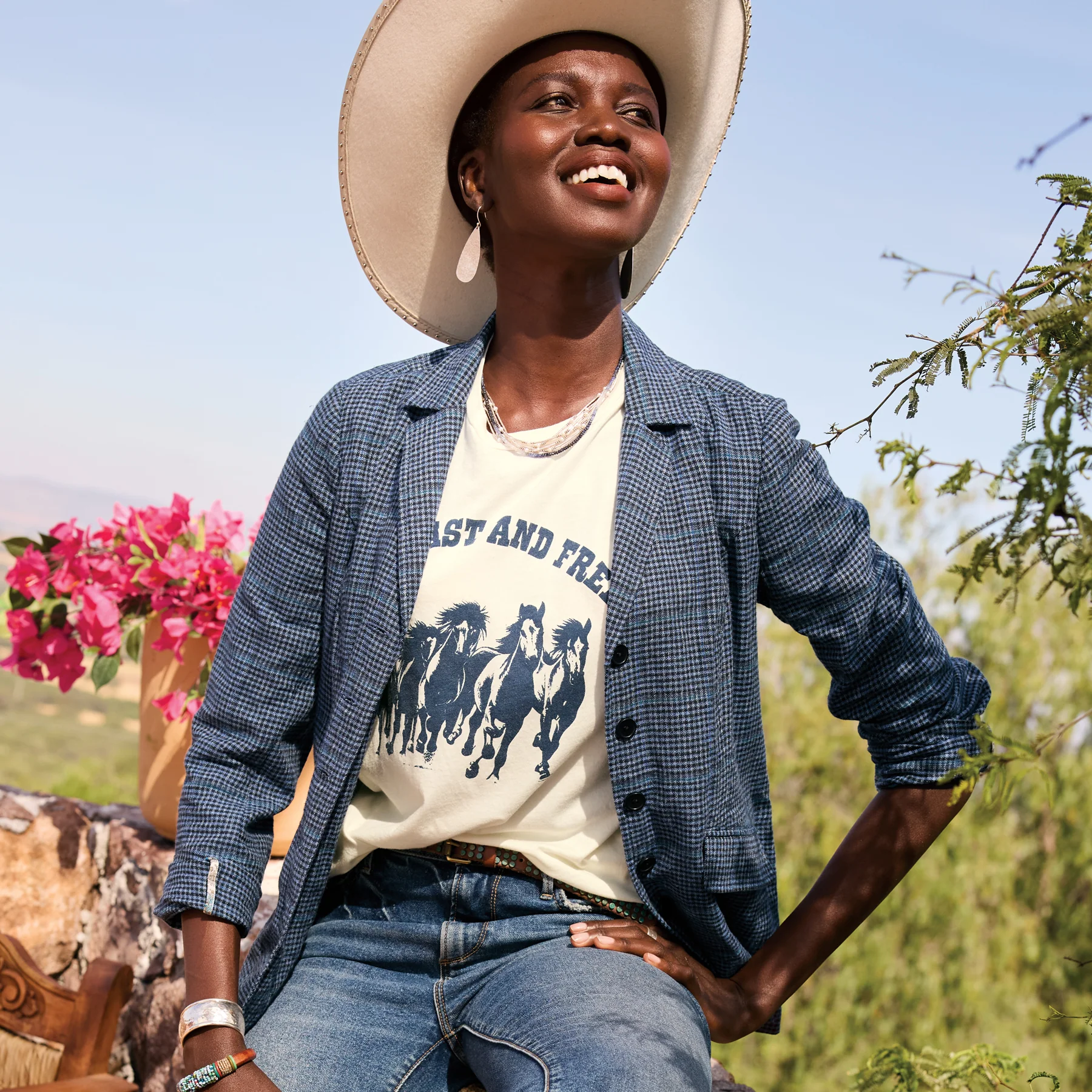 Bryce Blazer, Petite