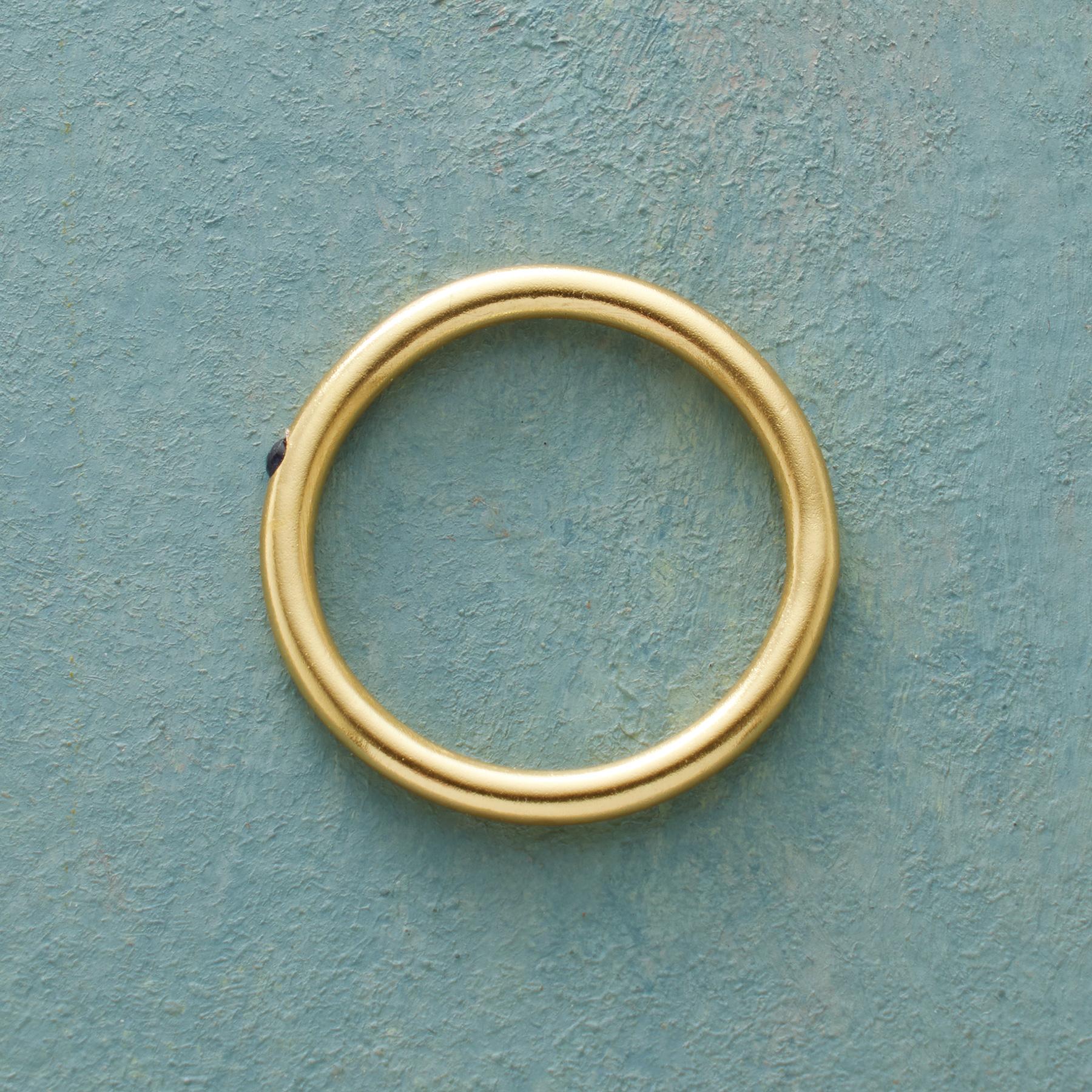 Peekaboo Sapphire Ring