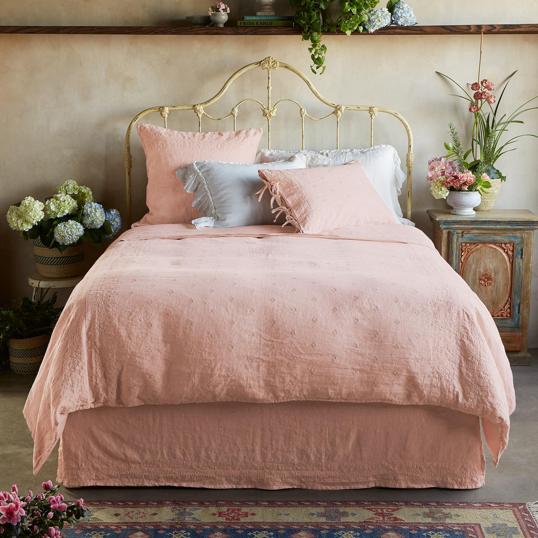 Gossamer Linen Embroidery Duvet