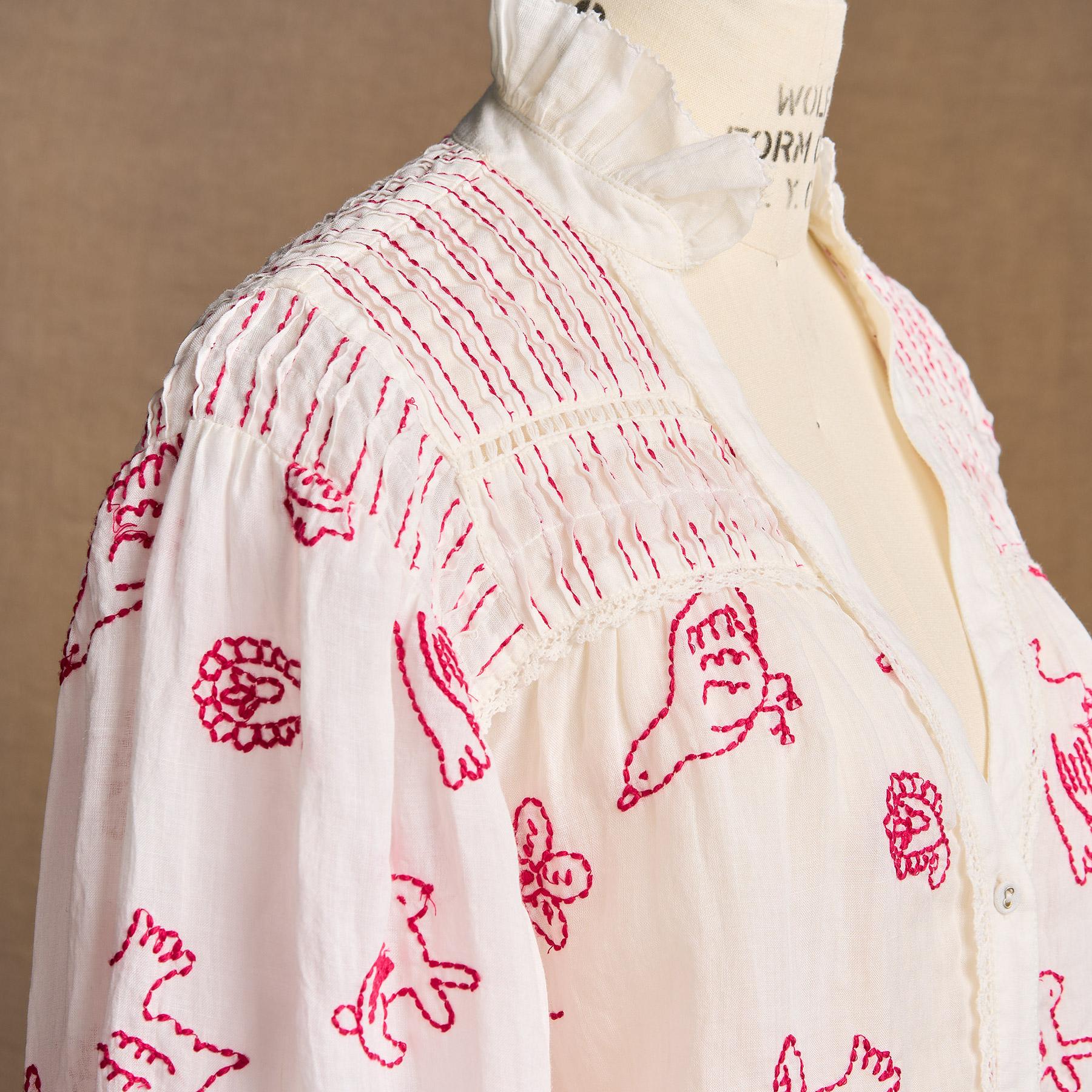 Wind Rivers Embroidered Top