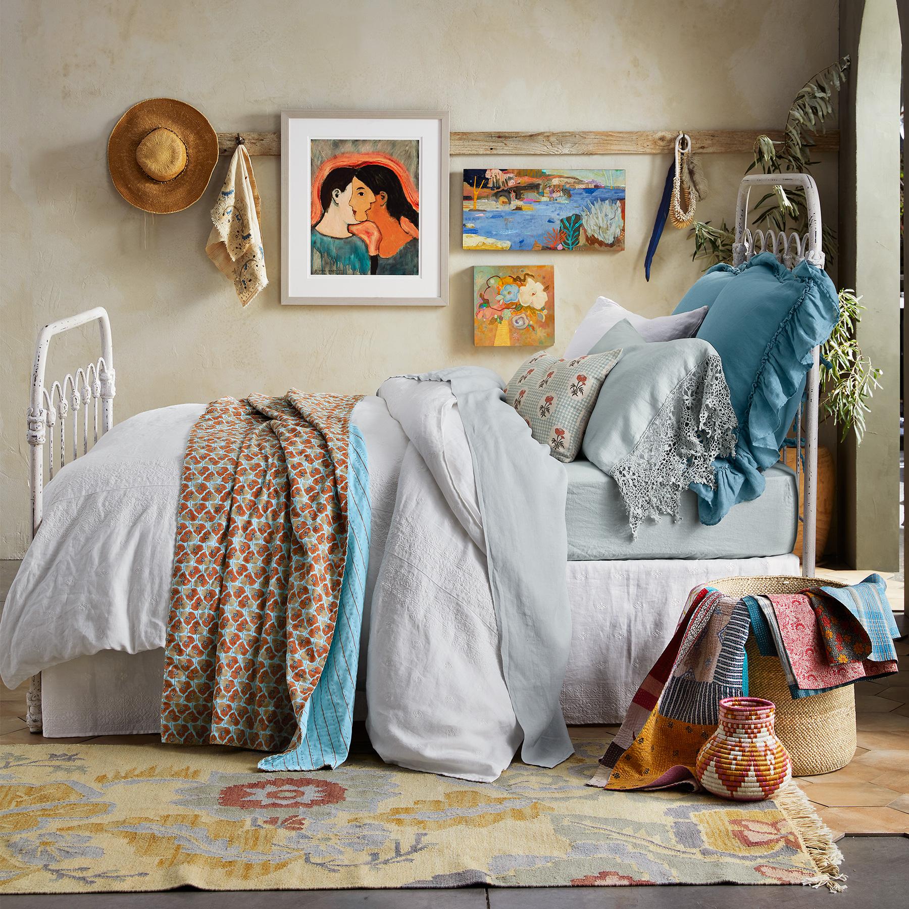 Isadora Blossom Throw