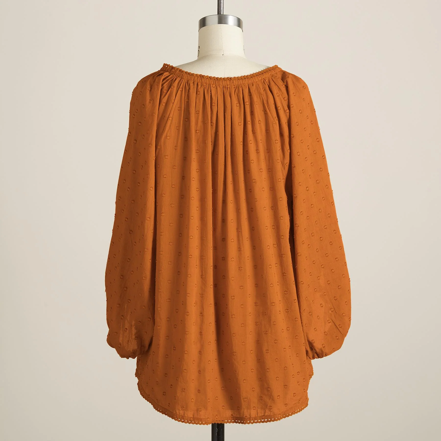 Augustine Top, Petite