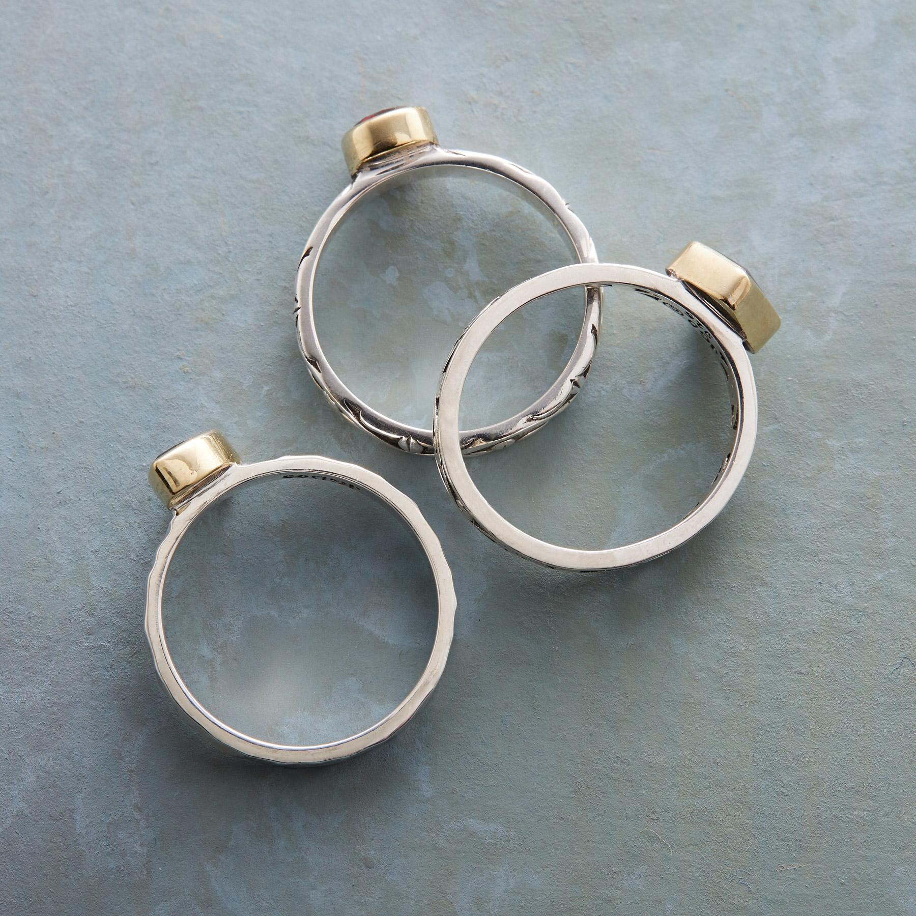 Variations Garnet Ring Trio
