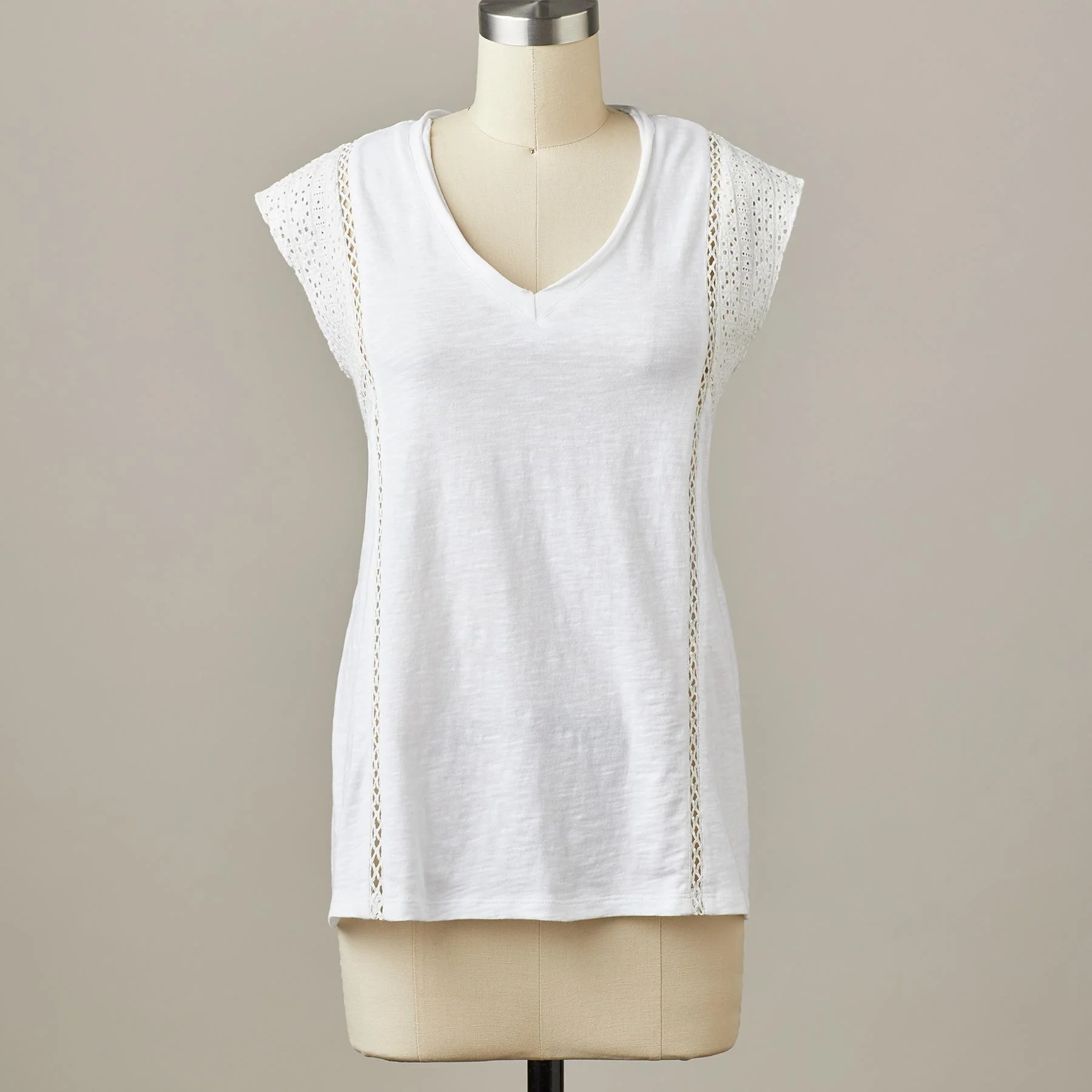 Dinah Eyelet Top Petite