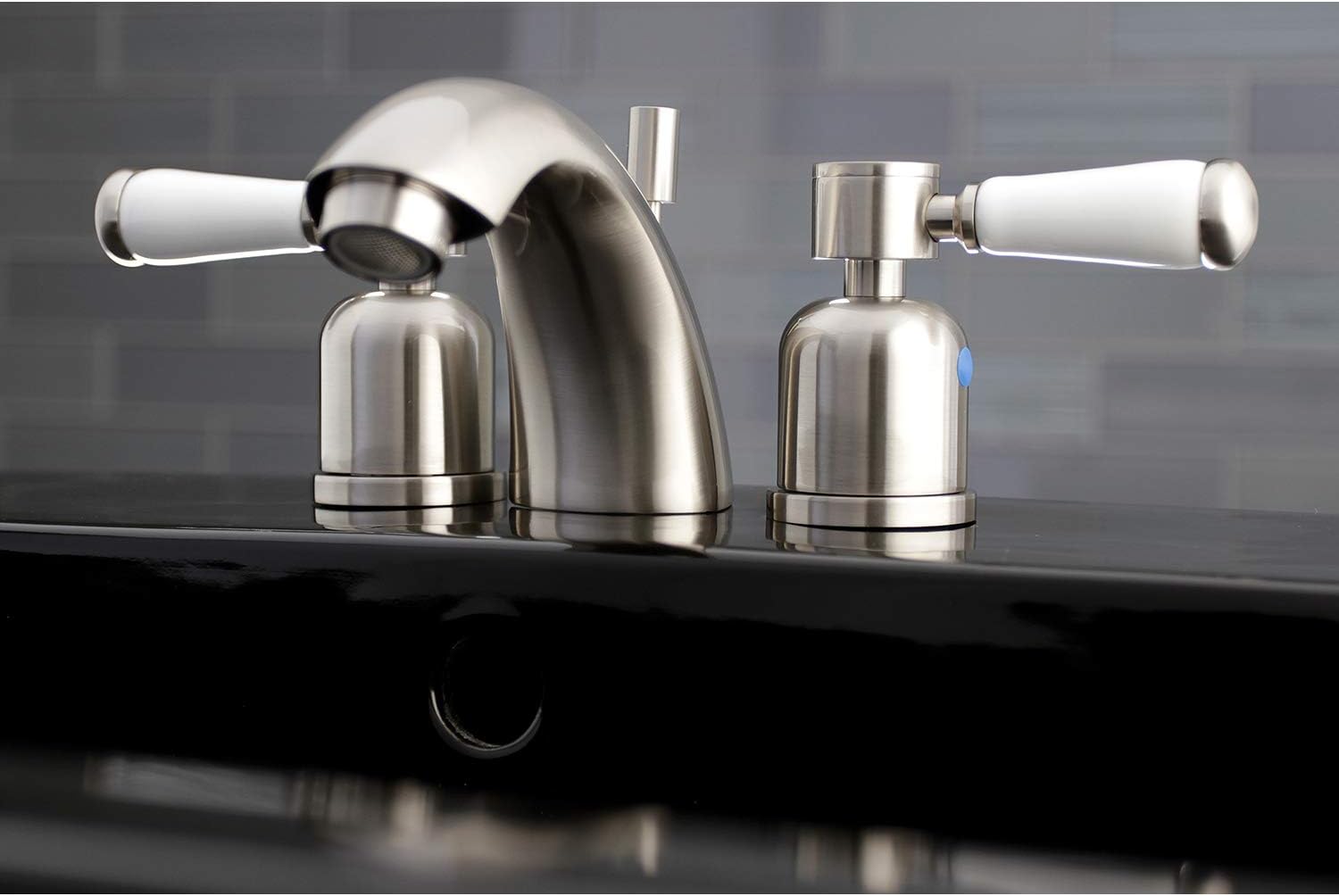 Kingston Brass KB8958DPL Paris 4 to 8