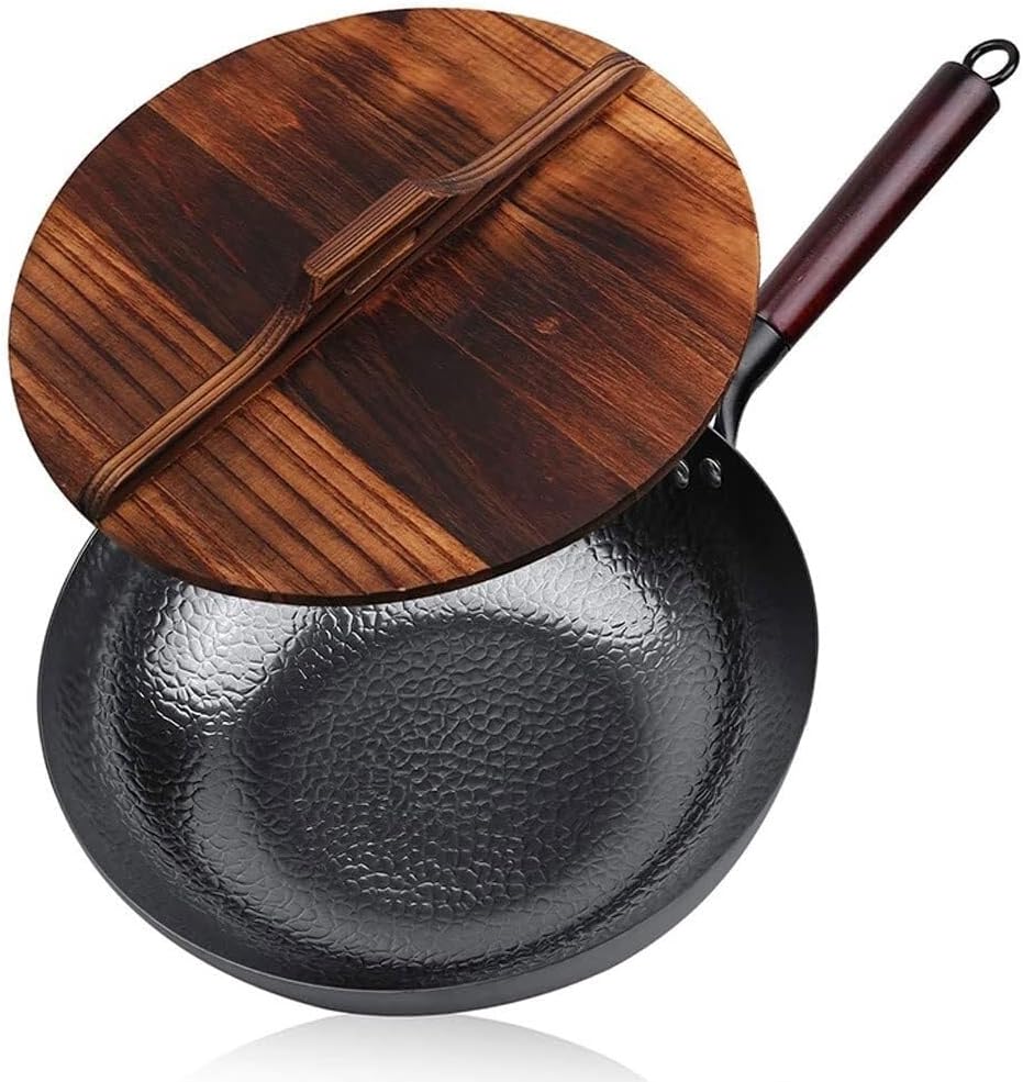 Handmade Iron Omelet Stir Fry Pan, Non-Stick Cast Iron Wok, Family Dining, Suitable for Gas and Induction Cookers, Uncoated