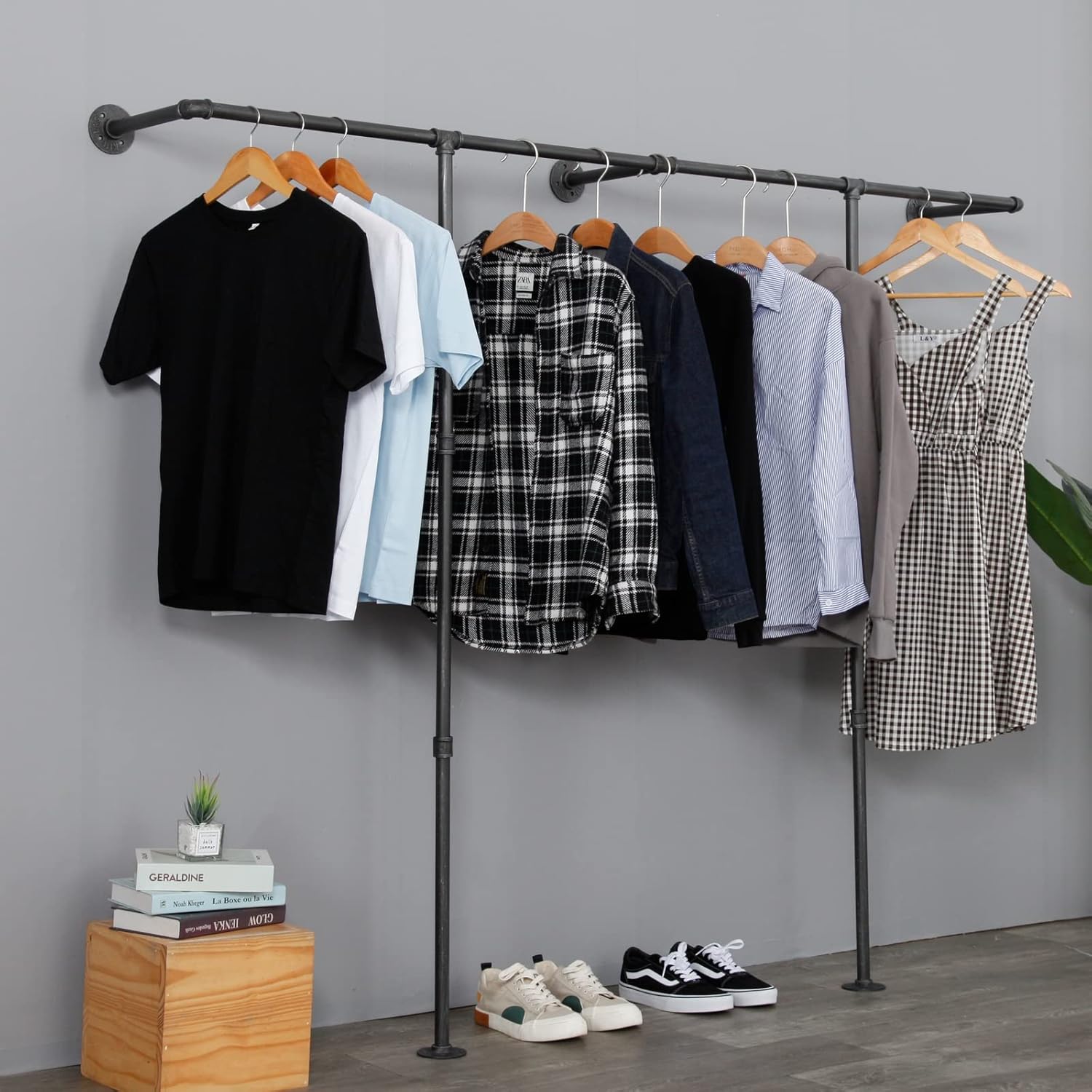 Industrial Pipe Clothes Rack, Heavy Duty Wall Mounted Black Iron Garment Bar,Retail Display Rack Closet Storage Clothes Organizer (80.7, Black)