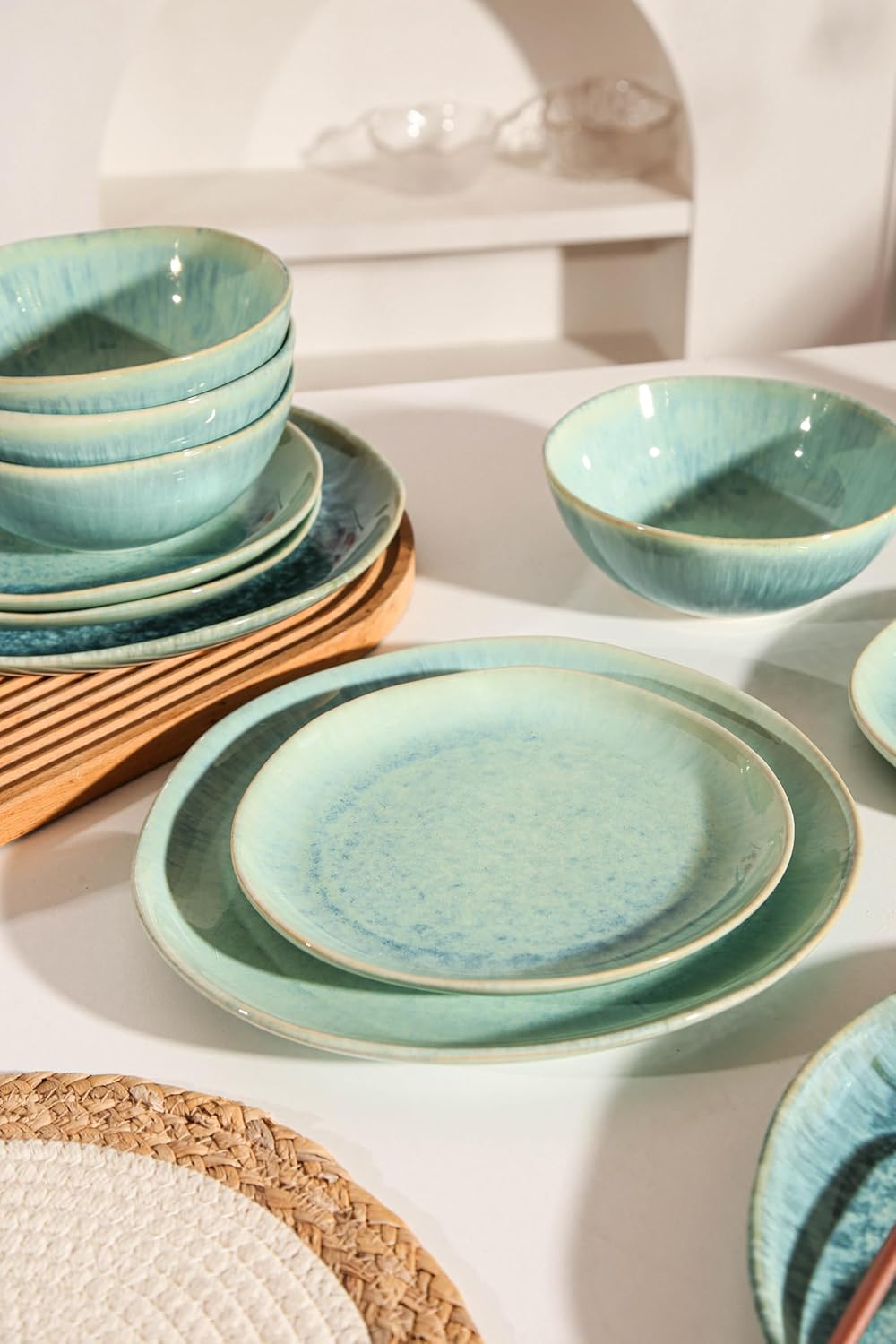 Decosignature Modern Plates And Bowls Sets | 12-Piece Ceramic Dinnerware Sets | Kitchen Plates and Bowls Set for 4, Microwave, Dishwasher & Oven Safe, Stackable, Durable Everyday Tableware (Aqua)