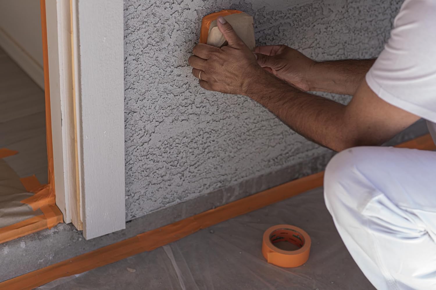 FrogTape ProGrade Orange Painters Tape, 1.5 Inch Wide (1.41 in. x 60 Yds), High Adhesion, Paint Tape for Indoor & Outdoor Applications, Orange, 24 Rolls (288434)