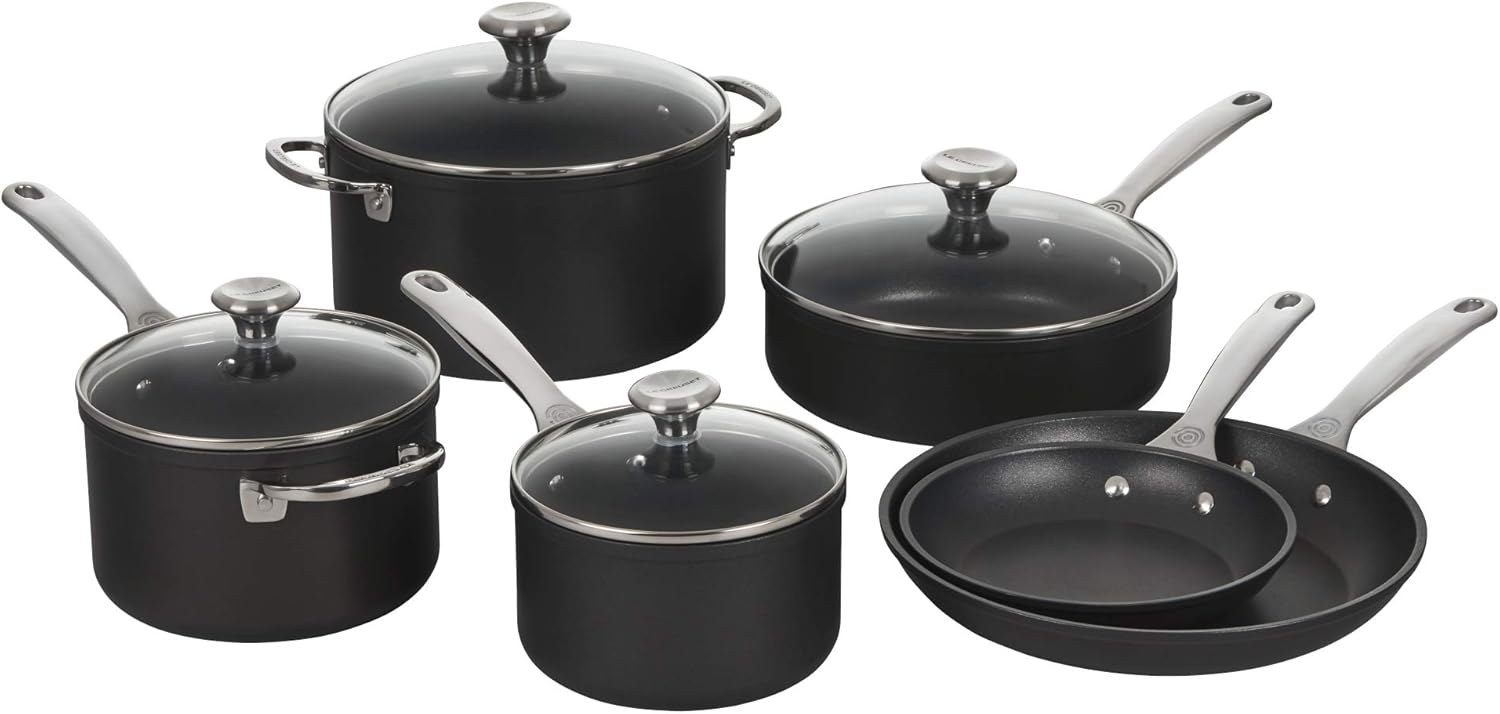 Le Creuset Toughened Nonstick PRO Cookware Set, 10 pc.