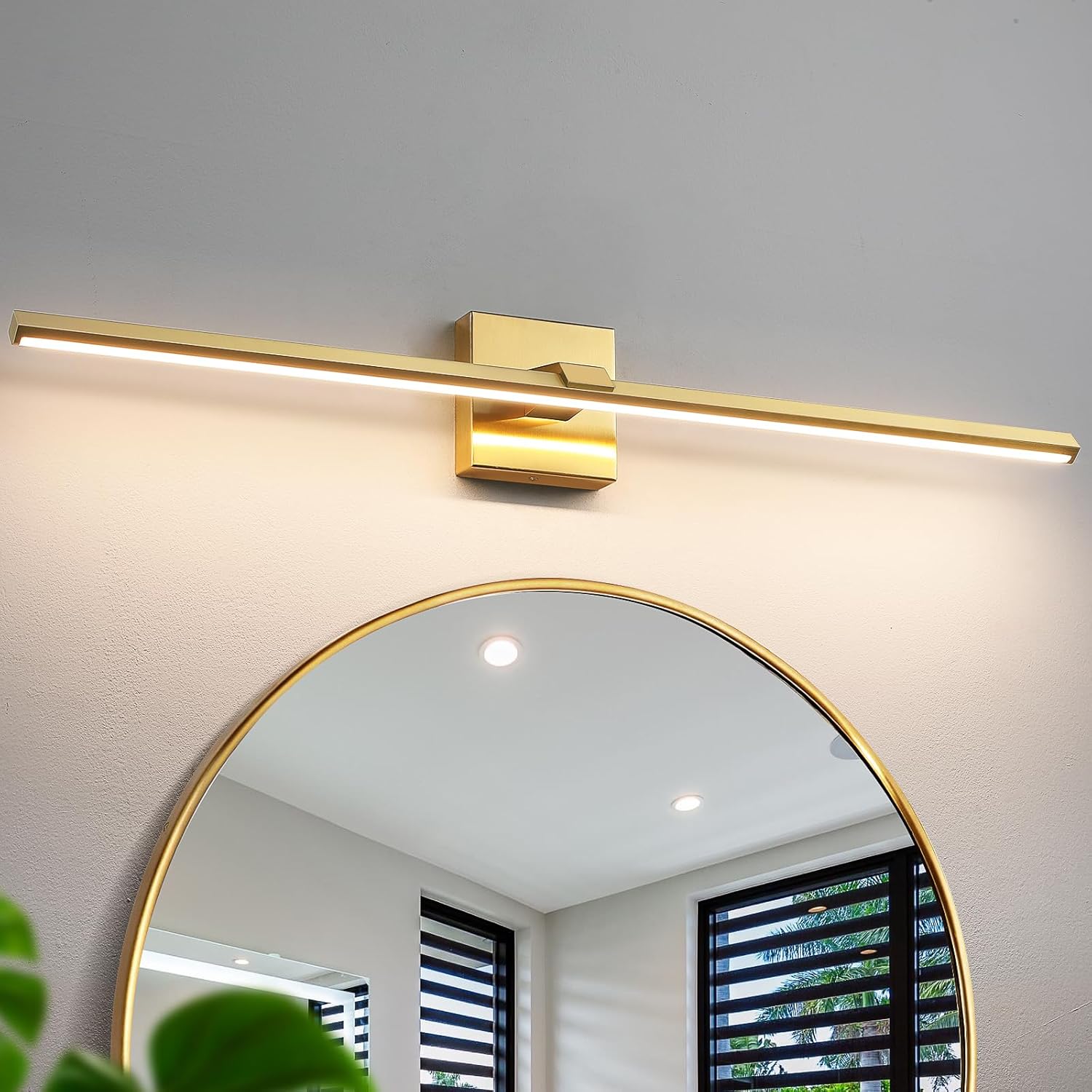 Gold Bathroom Light Fixtures 32 inch Modern Brushed Gold Vanity Light Bar for Bathroom 24W Dimmable 5CCT LED Vanity Lighting Fixture Over Mirror