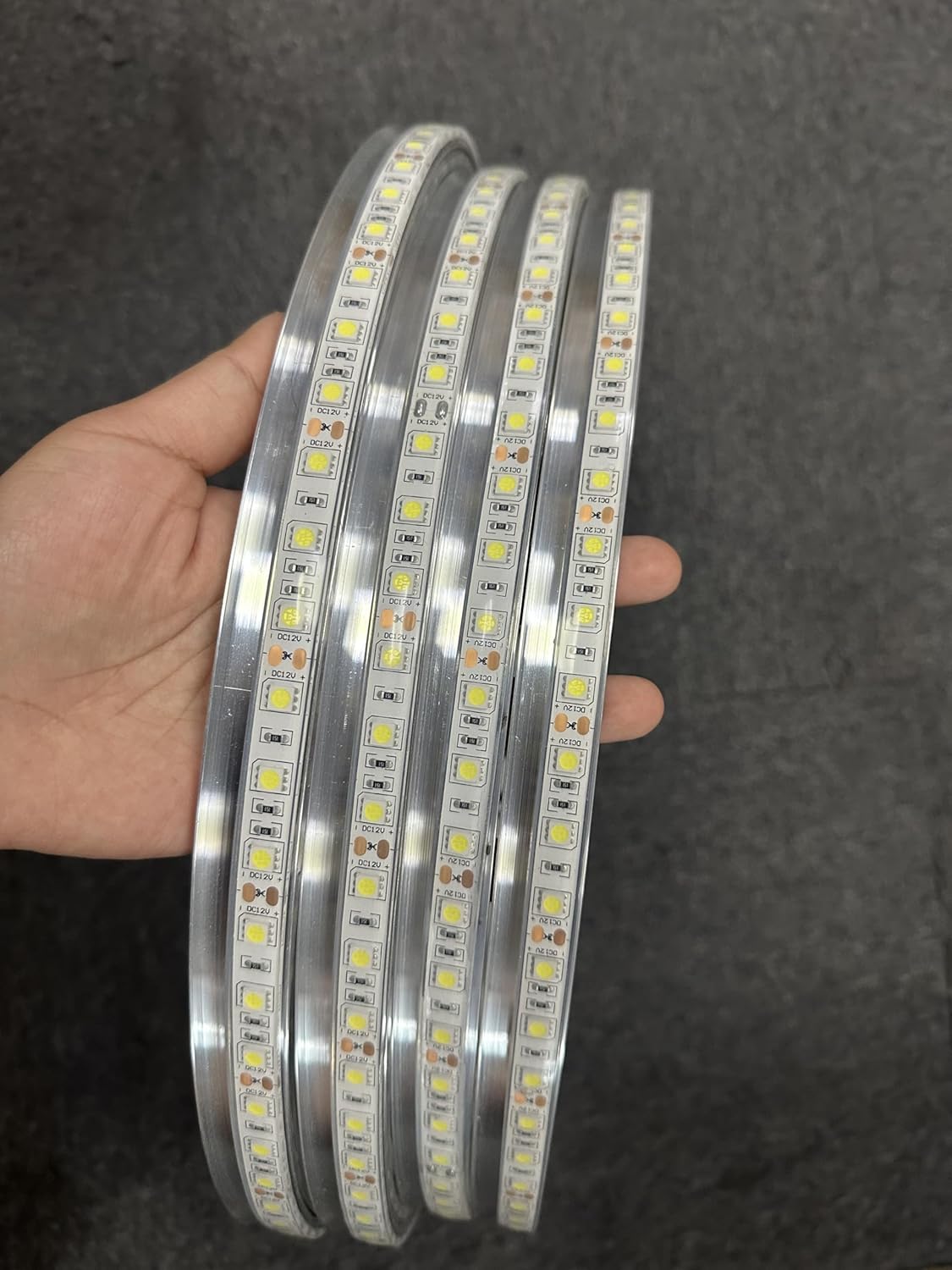 15.5'' Single Row Bright White Solid Color Rim Light Up for Truck Vehical Offroad Led Wheel Ring Lights Tire Lights IP68 Waterproof Switch/Remote Ctrl (15.5 INCH Single Row)